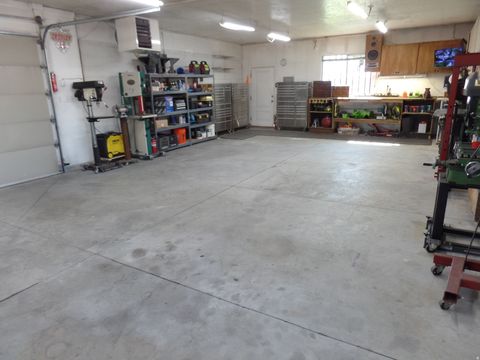 Tiny photo for 5572 S AVALON DR, Murray, UT 84107 (MLS # 2145791)