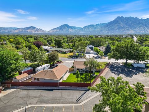 Tiny photo for 5572 S AVALON DR, Murray, UT 84107 (MLS # 2145791)