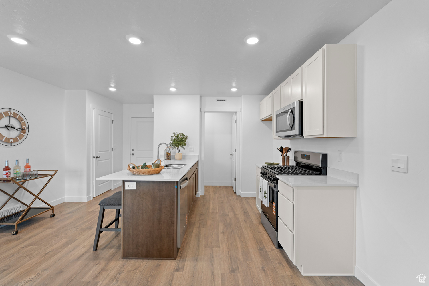 INVERNESS - Residential