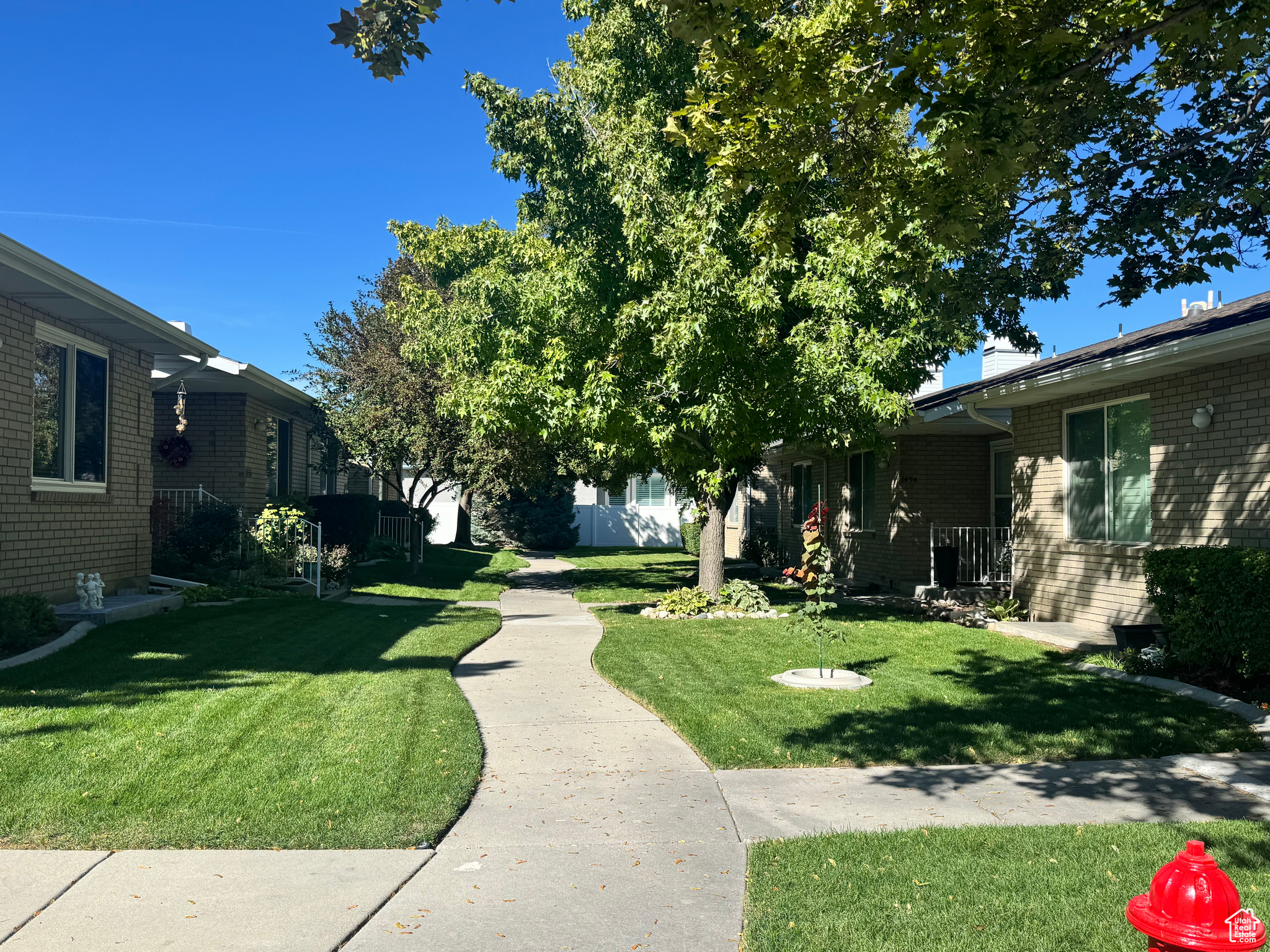 CORNERSTONE CONDO - Residential