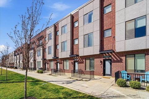 Photo of 25 E CENTER ST #62, North Salt Lake, UT 84054 (MLS # 2142168)