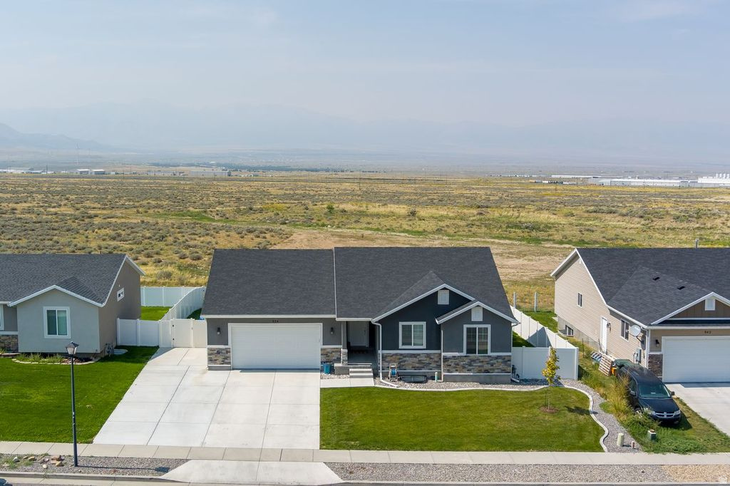 RANCHO TOOELE - Residential