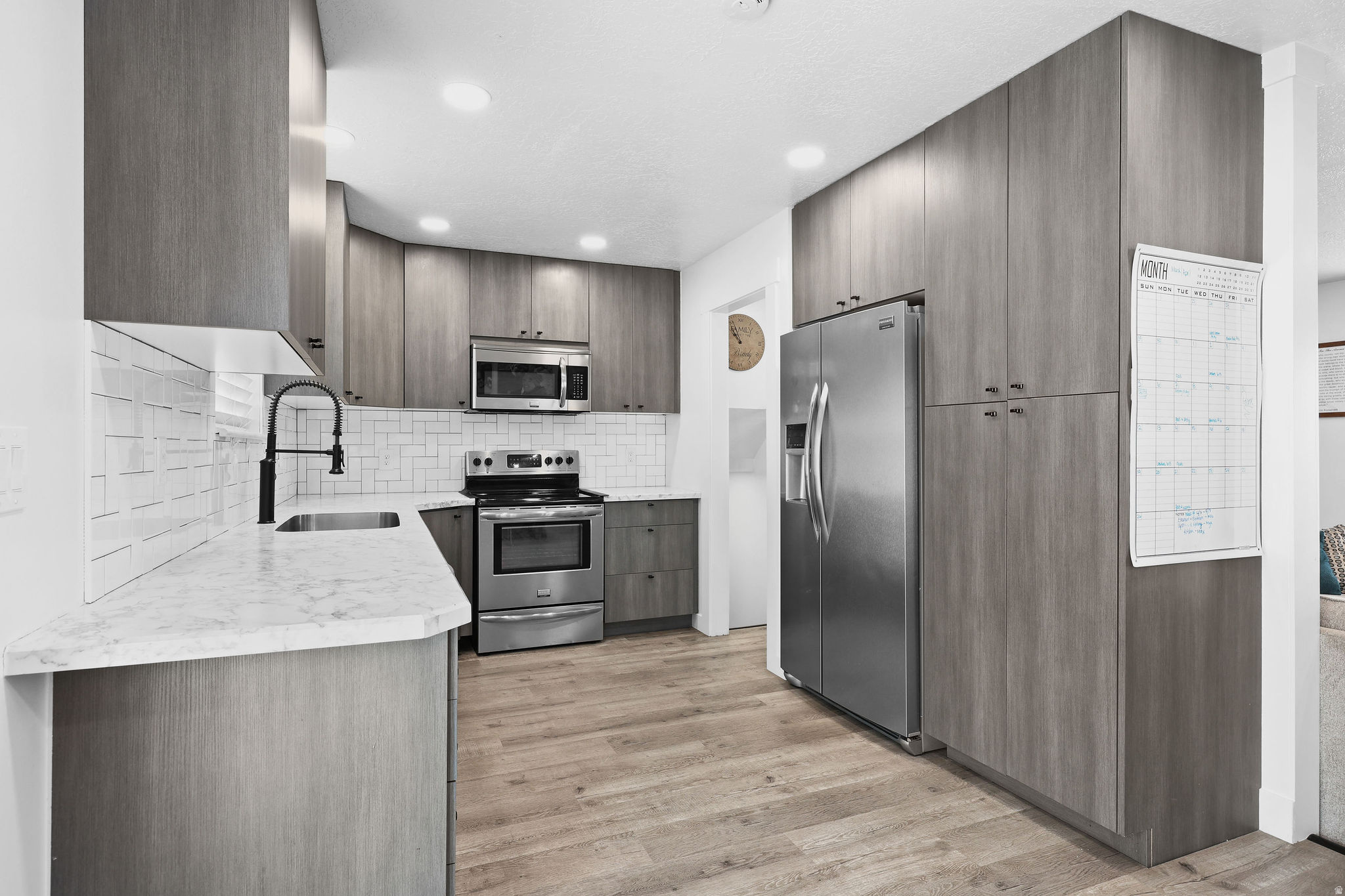 SHERWOOD MEADOWS - Residential