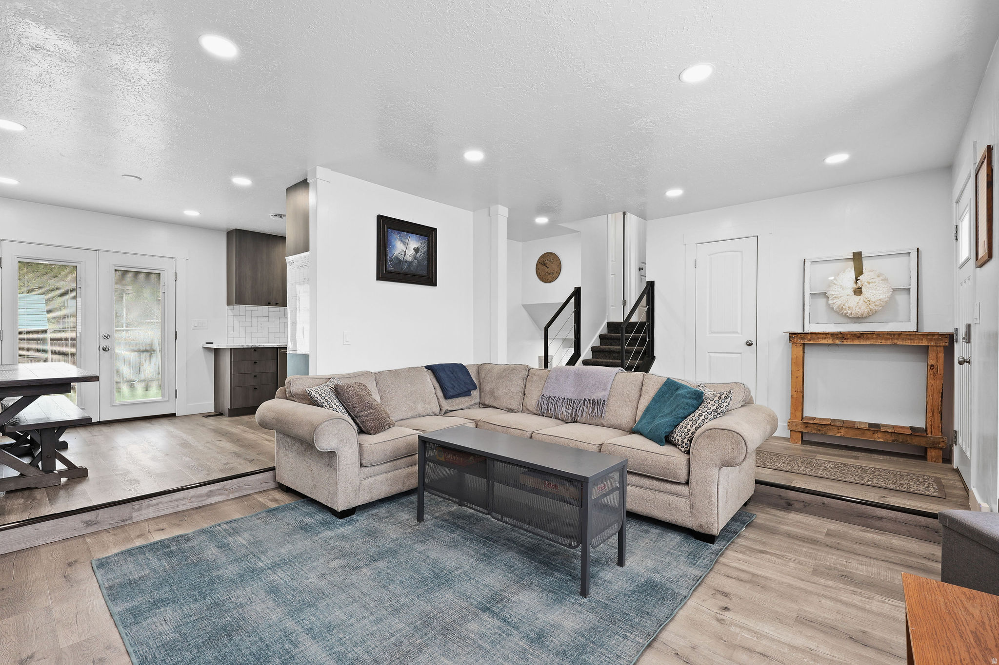 SHERWOOD MEADOWS - Residential