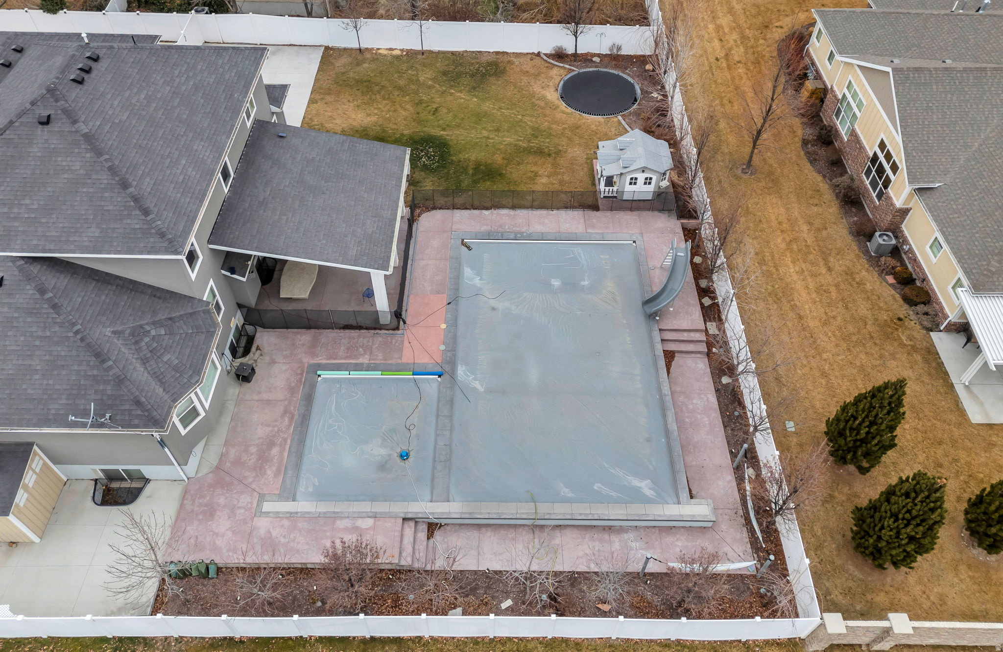 JONES MEADOWS - Residential