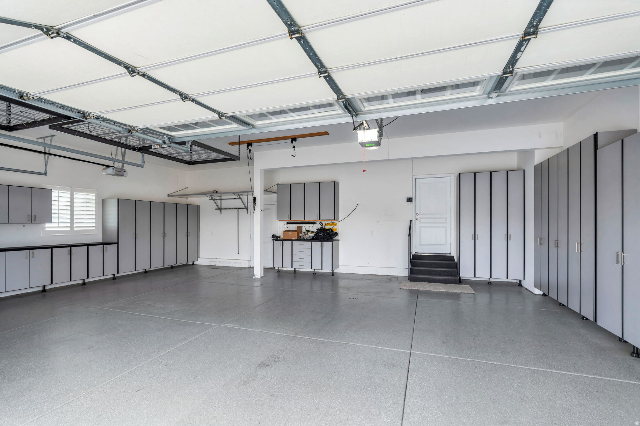 JONES MEADOWS - Residential