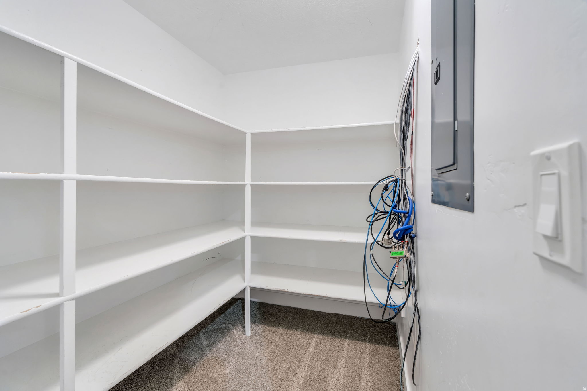 JONES MEADOWS - Residential