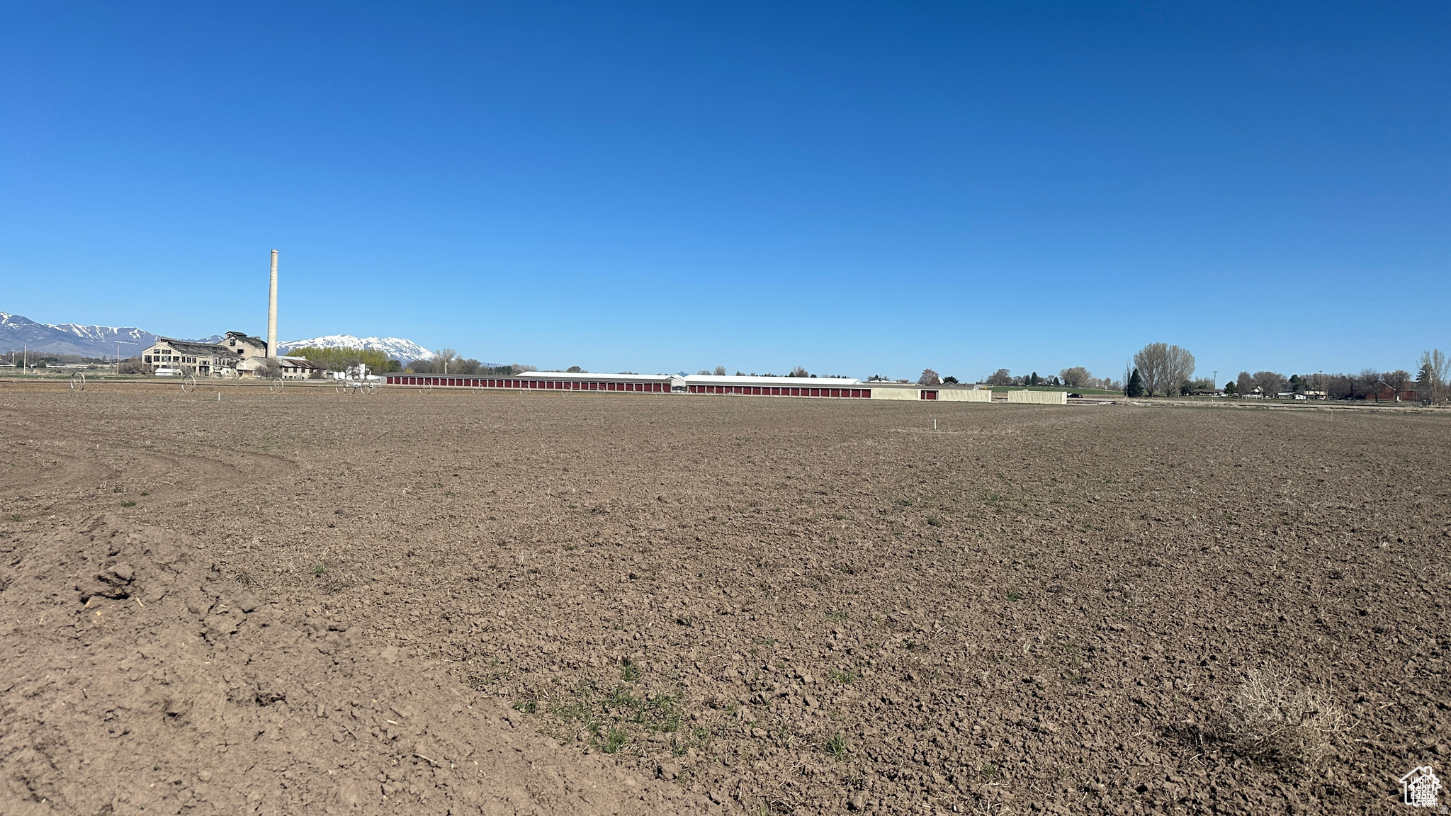 WHITNEY BUSINESS PARK - Land