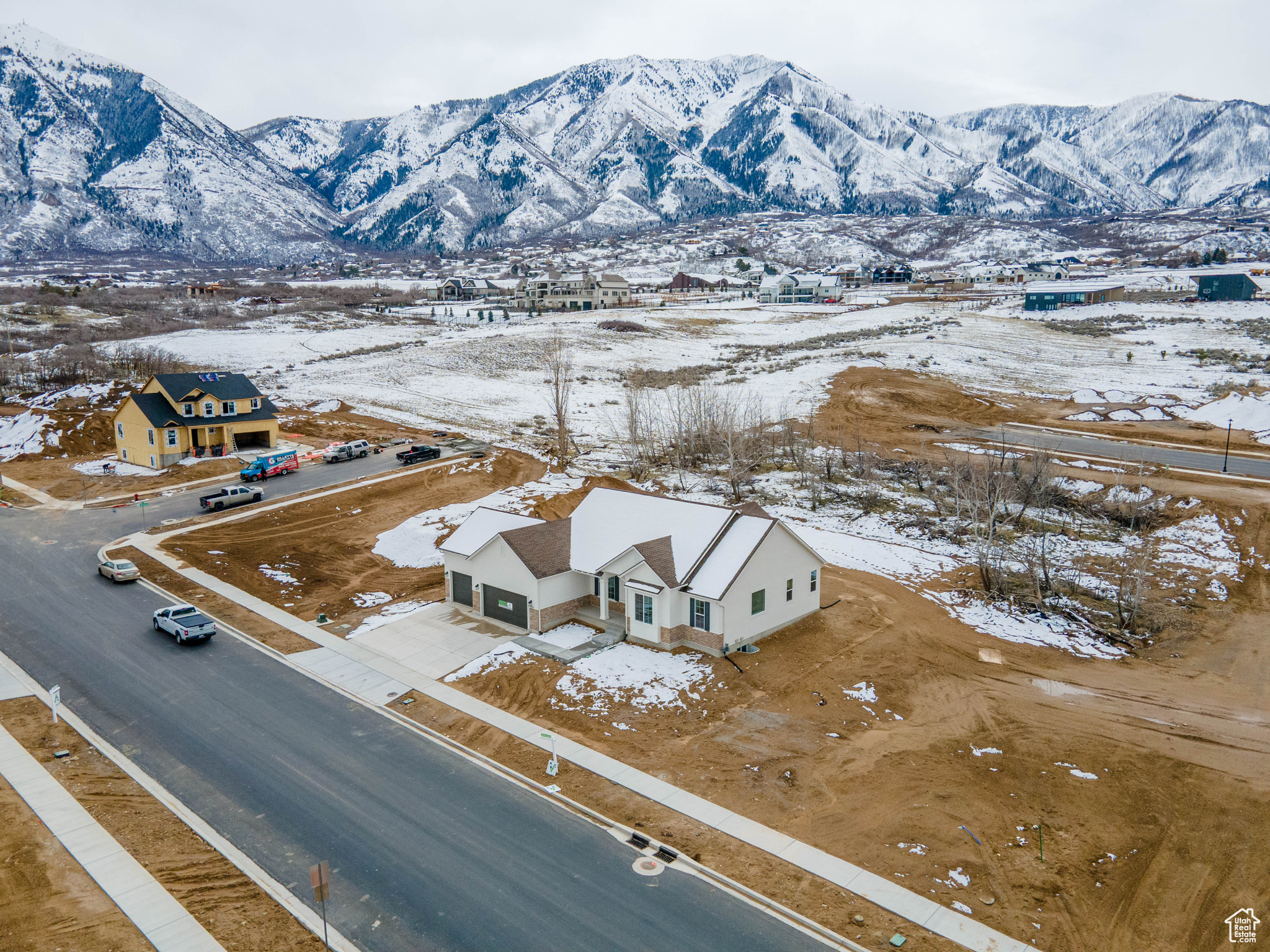 154 E Bardsley Way #9, Salem, Utah image 2