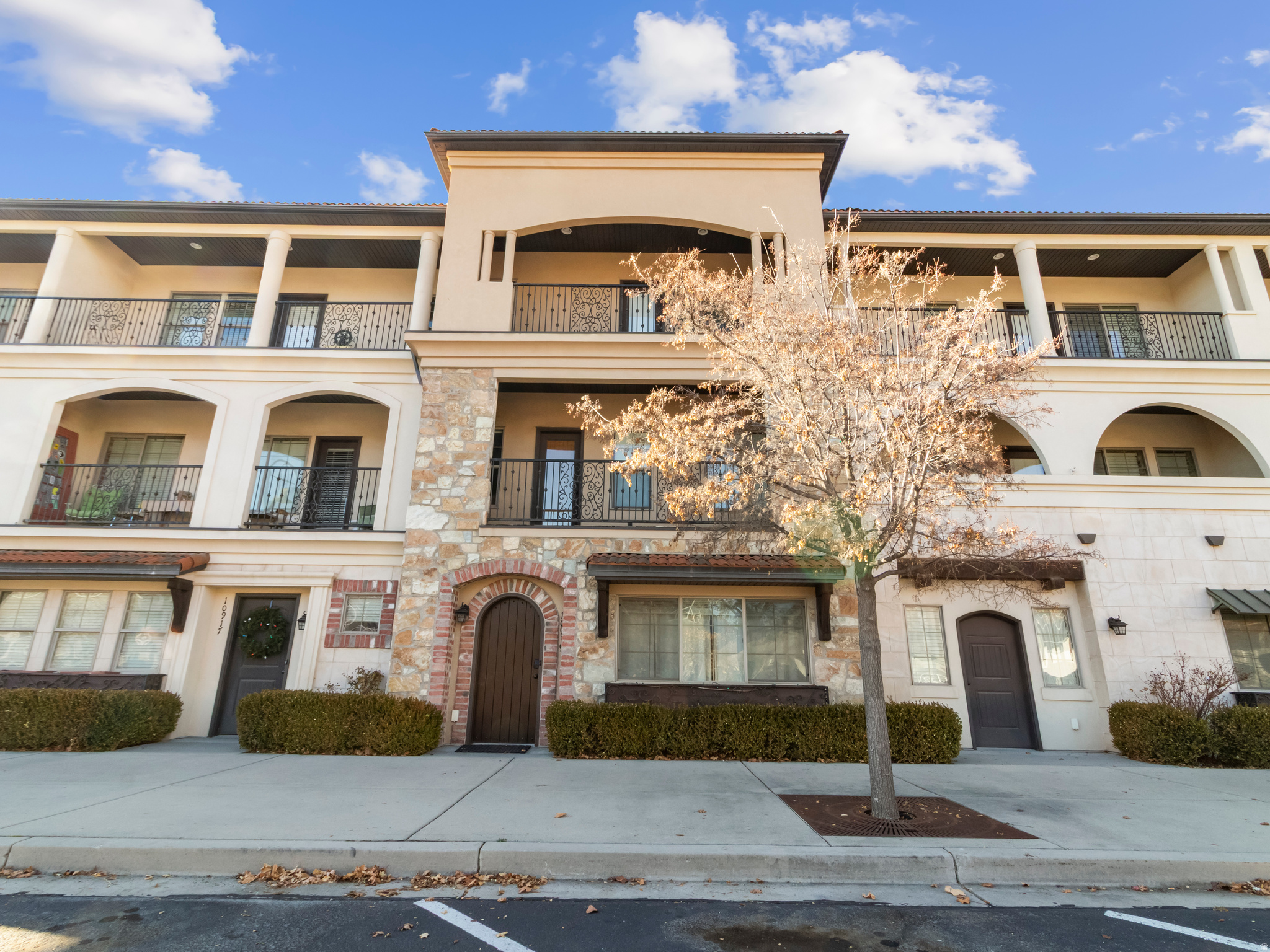 TOSCANA AT HIGHLAND - Residential