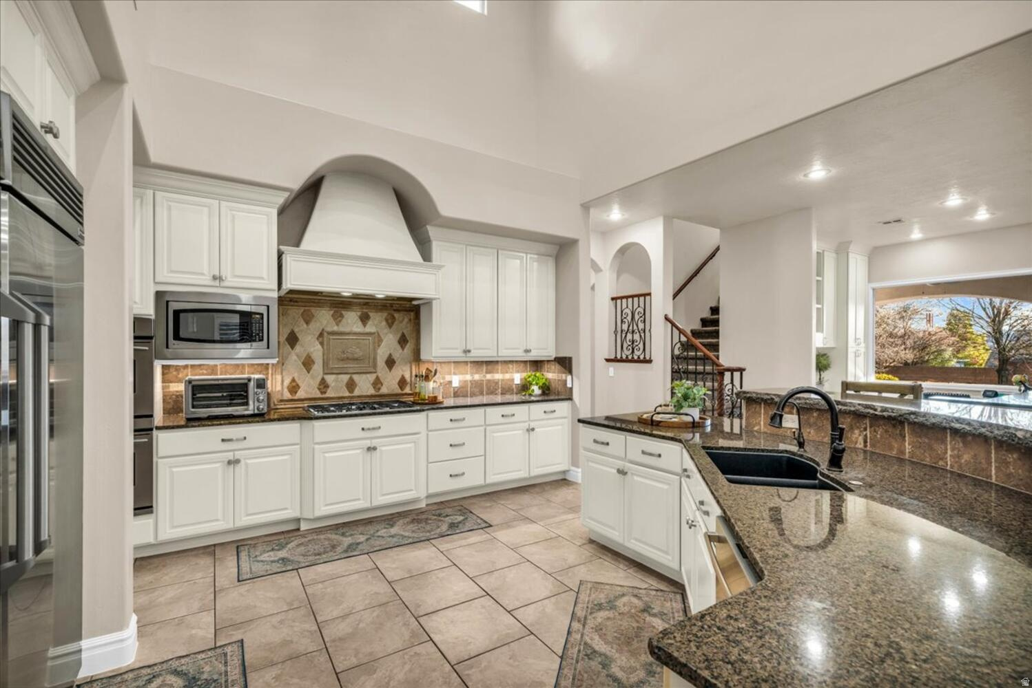 CRIMSON CLIFFS 2 - Residential