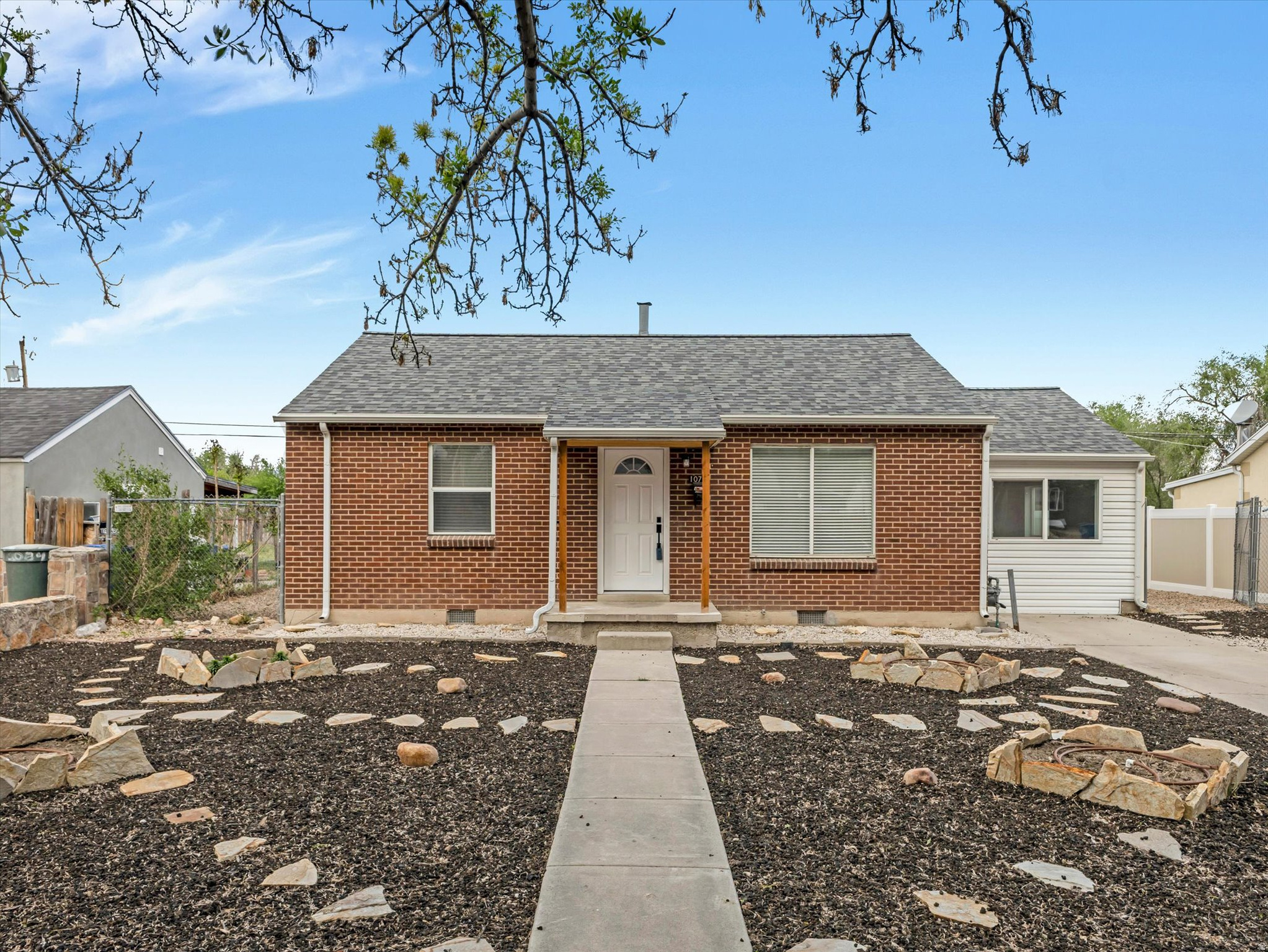 15-11-301-031 - Residential