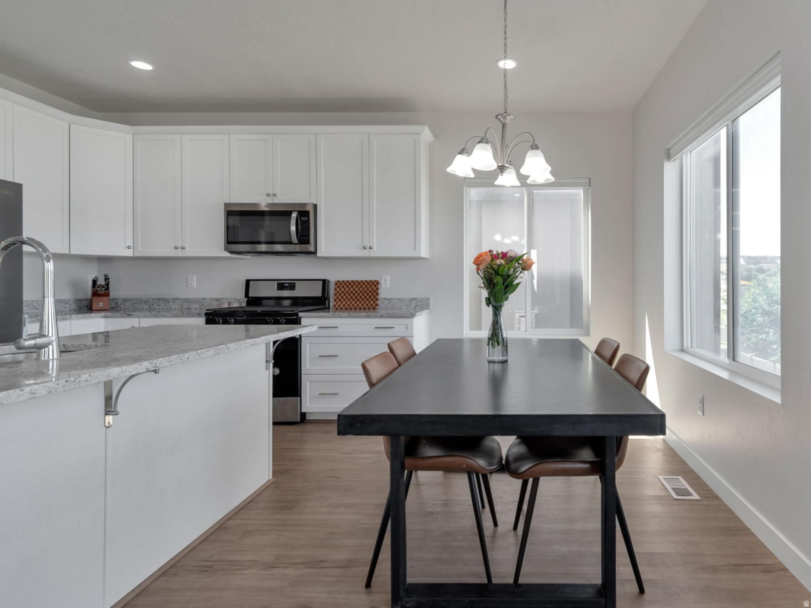 LIBERTY COVE - Residential