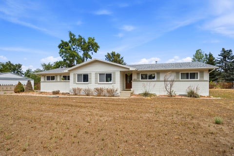 Photo of 2315 E CREEK RD, Sandy, UT 84093 (MLS # 2179101)