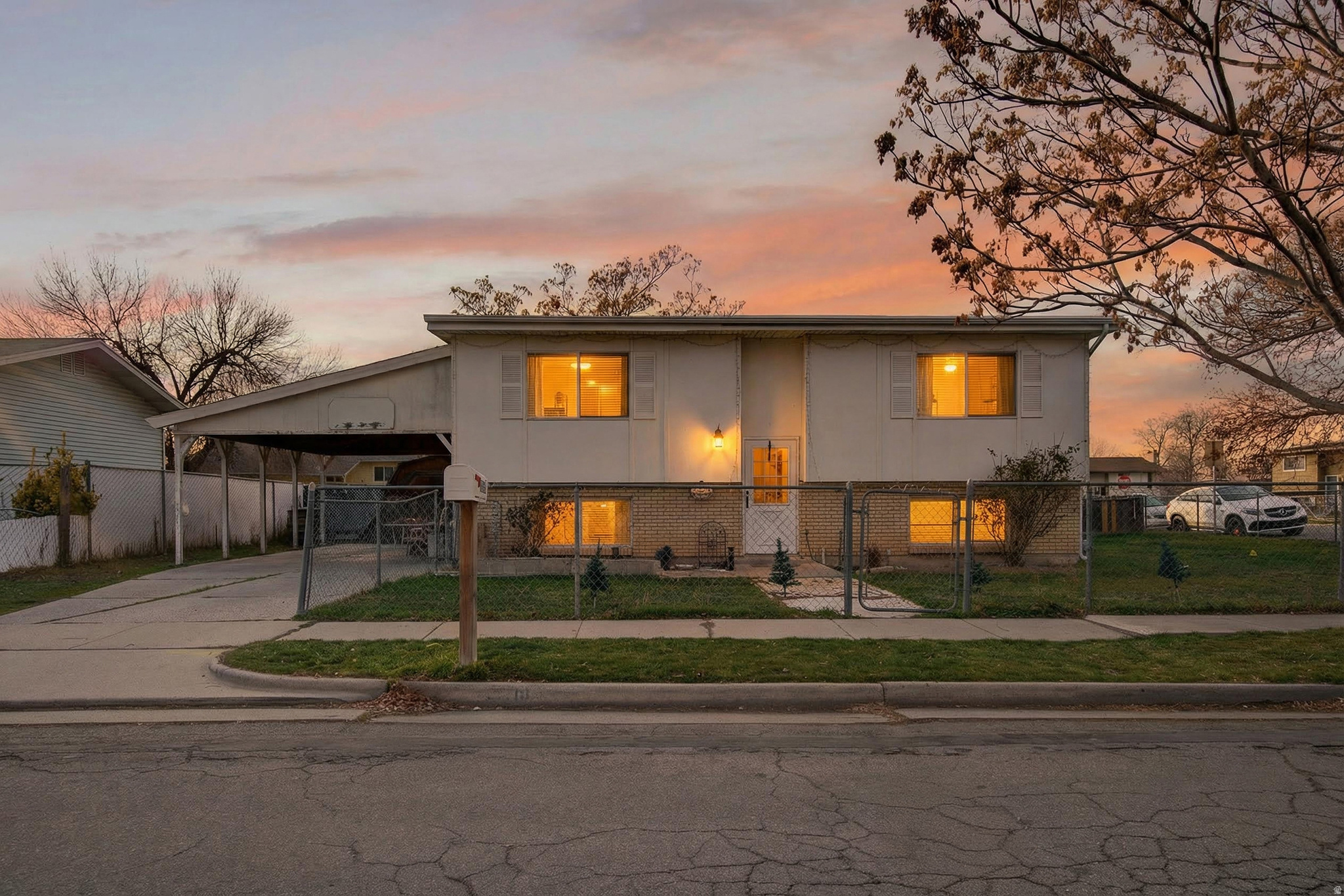 MORTON MEADOWS - Residential