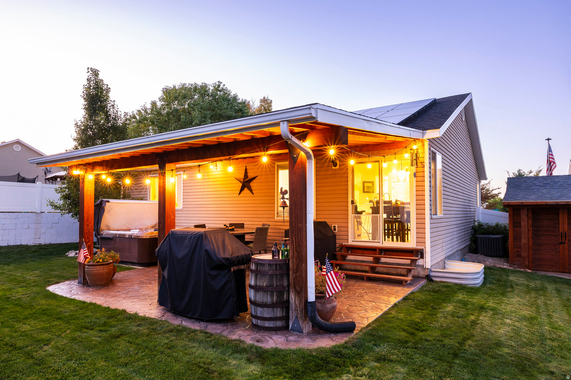 OAKS @ JORDAN HILLS - Residential