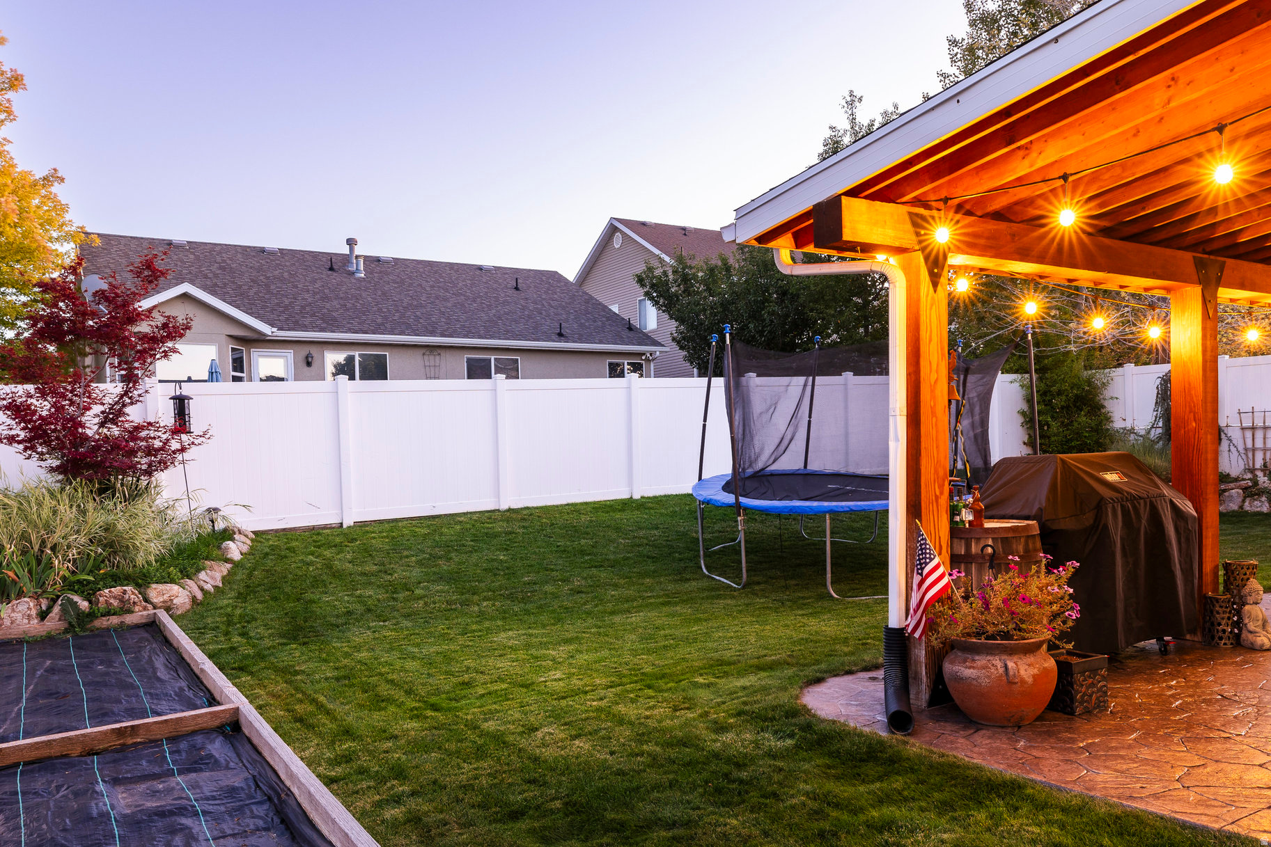 OAKS @ JORDAN HILLS - Residential