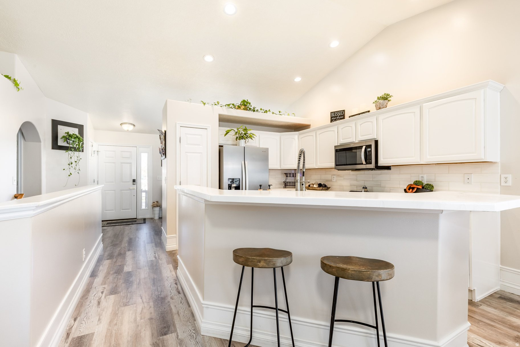 OAKS @ JORDAN HILLS - Residential