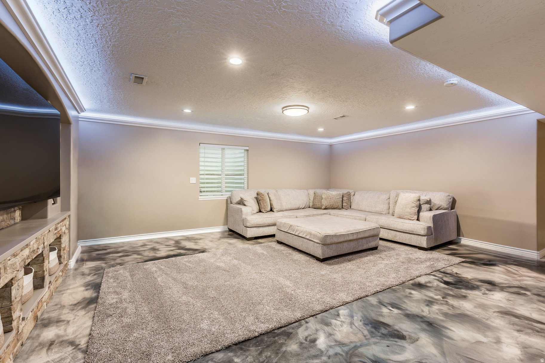 OAKS @ JORDAN HILLS - Residential