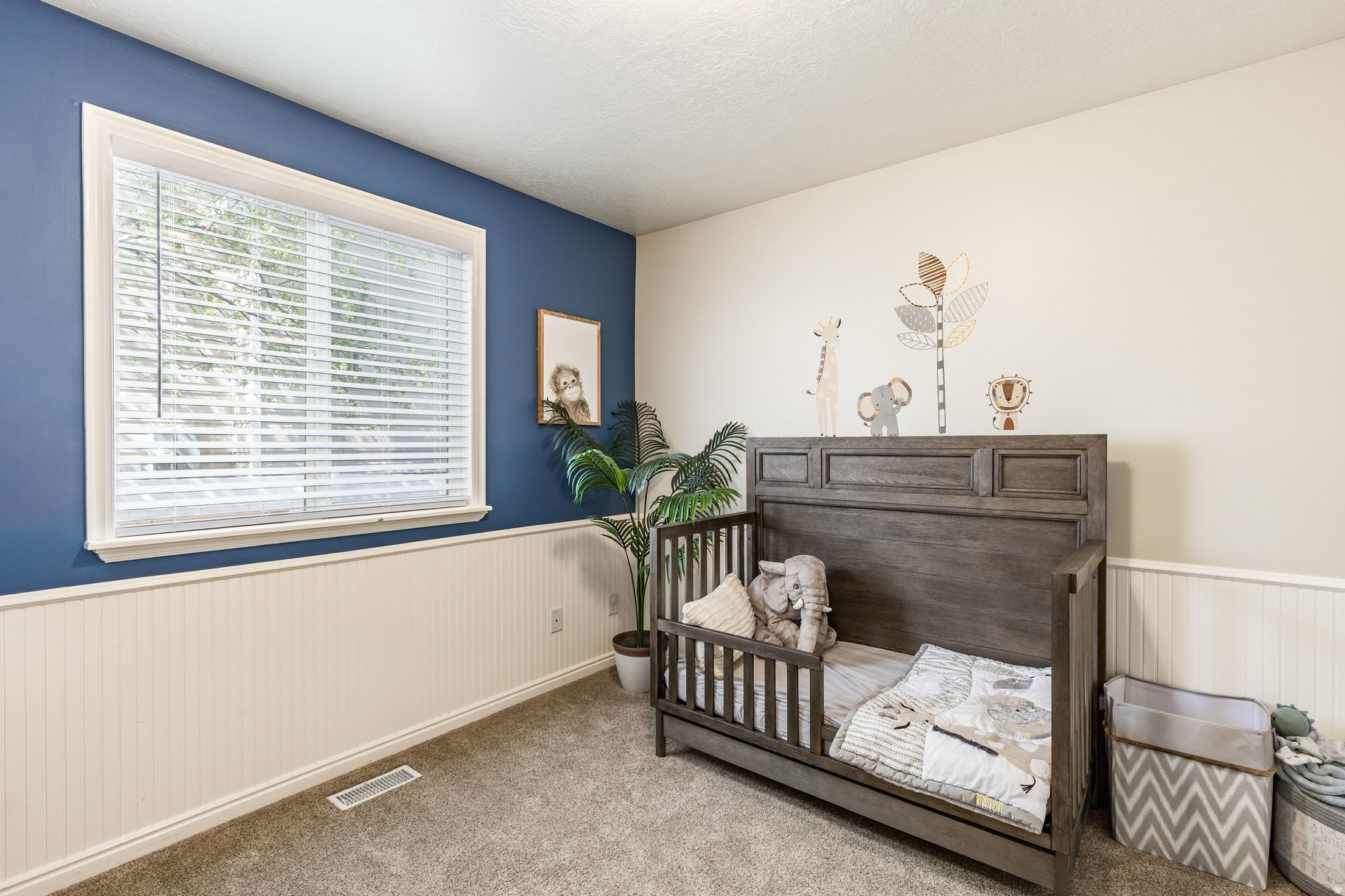 OAKS @ JORDAN HILLS - Residential