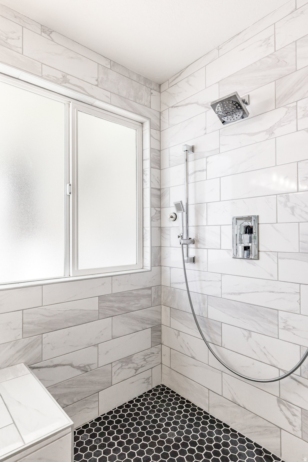 OAKS @ JORDAN HILLS - Residential