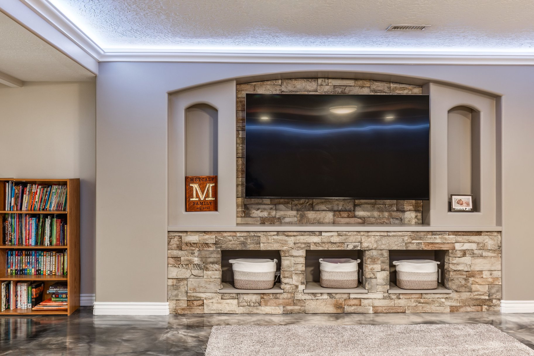 OAKS @ JORDAN HILLS - Residential