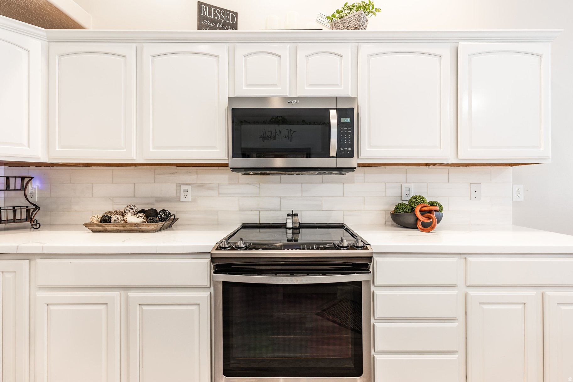 OAKS @ JORDAN HILLS - Residential