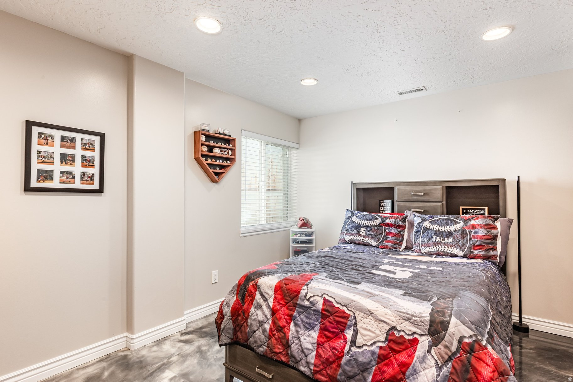 OAKS @ JORDAN HILLS - Residential