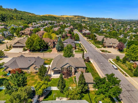 Tiny photo for 8212 S 2560 E, South Weber, UT 84405 (MLS # 2175959)