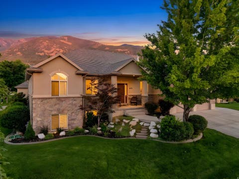 Photo of 8212 S 2560 E, South Weber, UT 84405 (MLS # 2175959)