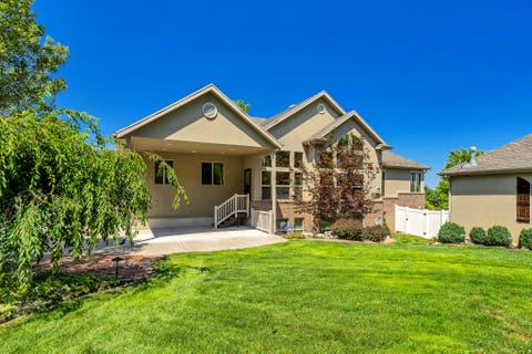 Tiny photo for 8212 S 2560 E, South Weber, UT 84405 (MLS # 2175959)