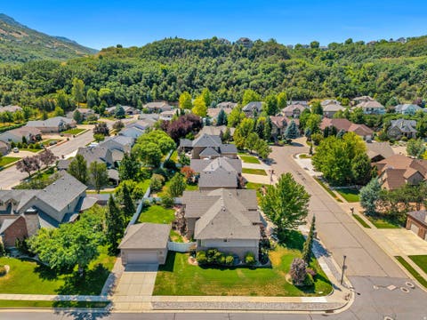 Tiny photo for 8212 S 2560 E, South Weber, UT 84405 (MLS # 2175959)