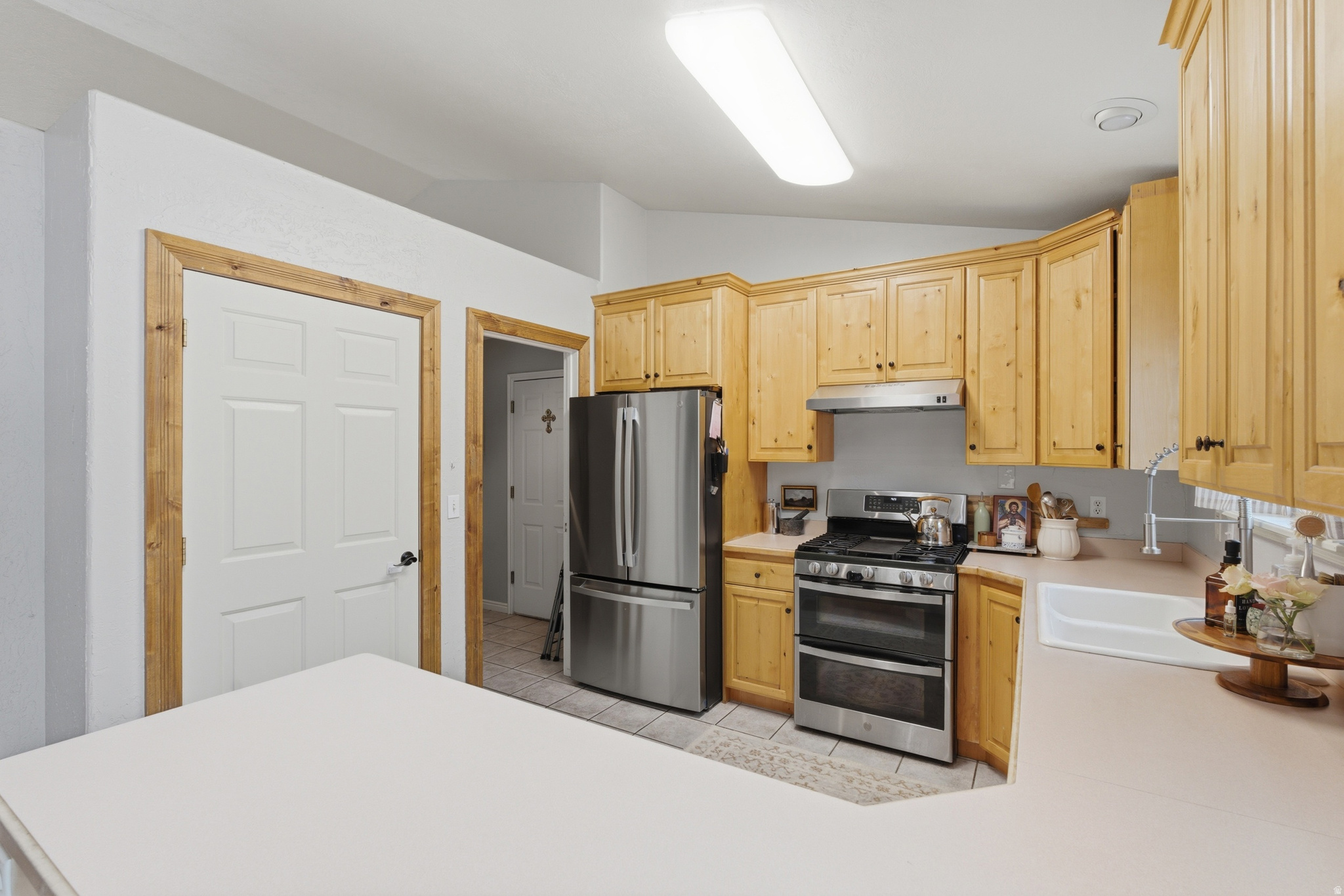 MOUNTAIN VIEW - Residential