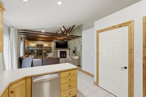 Tiny photo for 1216 E LOAFER VIEW DR, Payson, UT 84651 (MLS # 2147812)