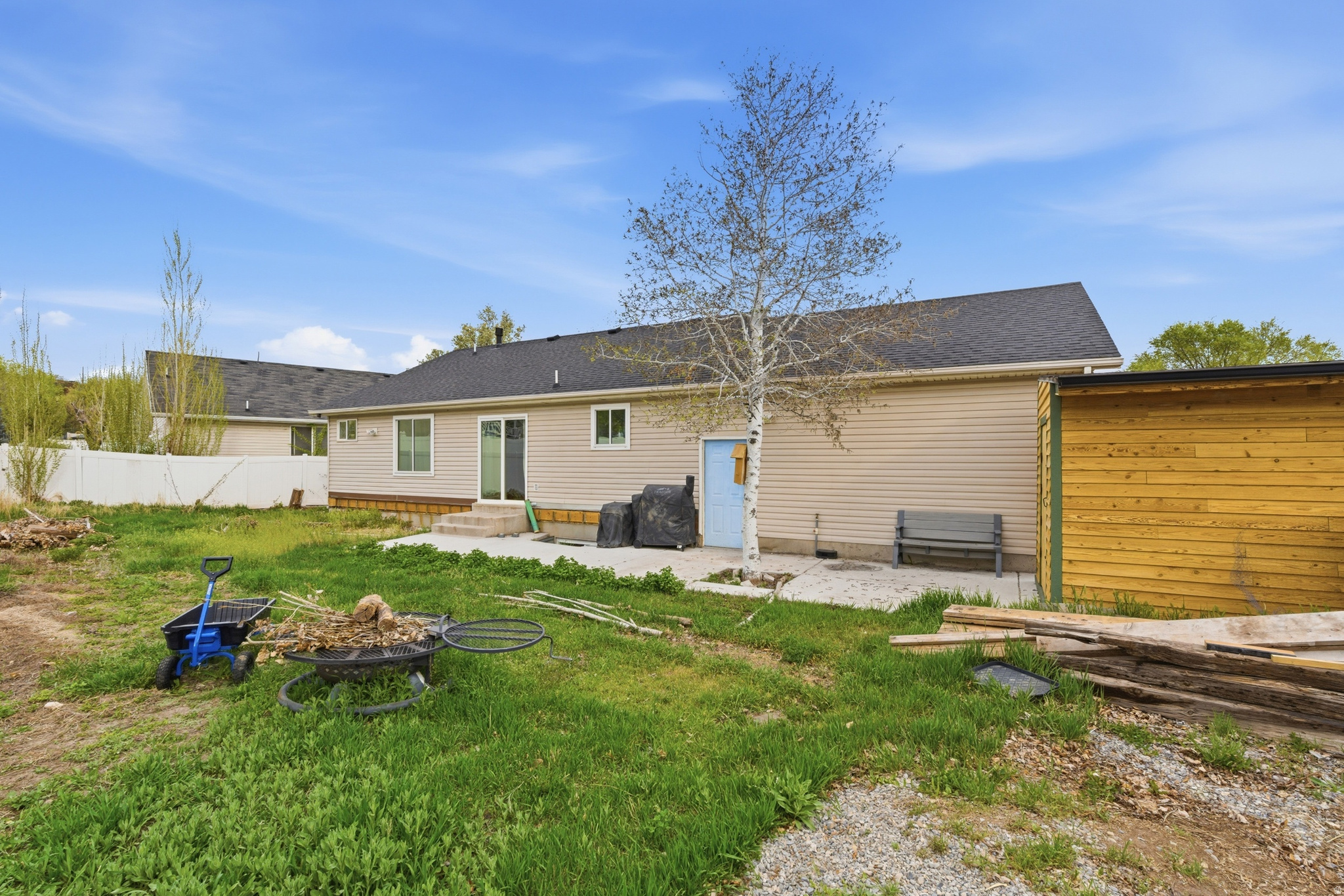 MOUNTAIN VIEW - Residential