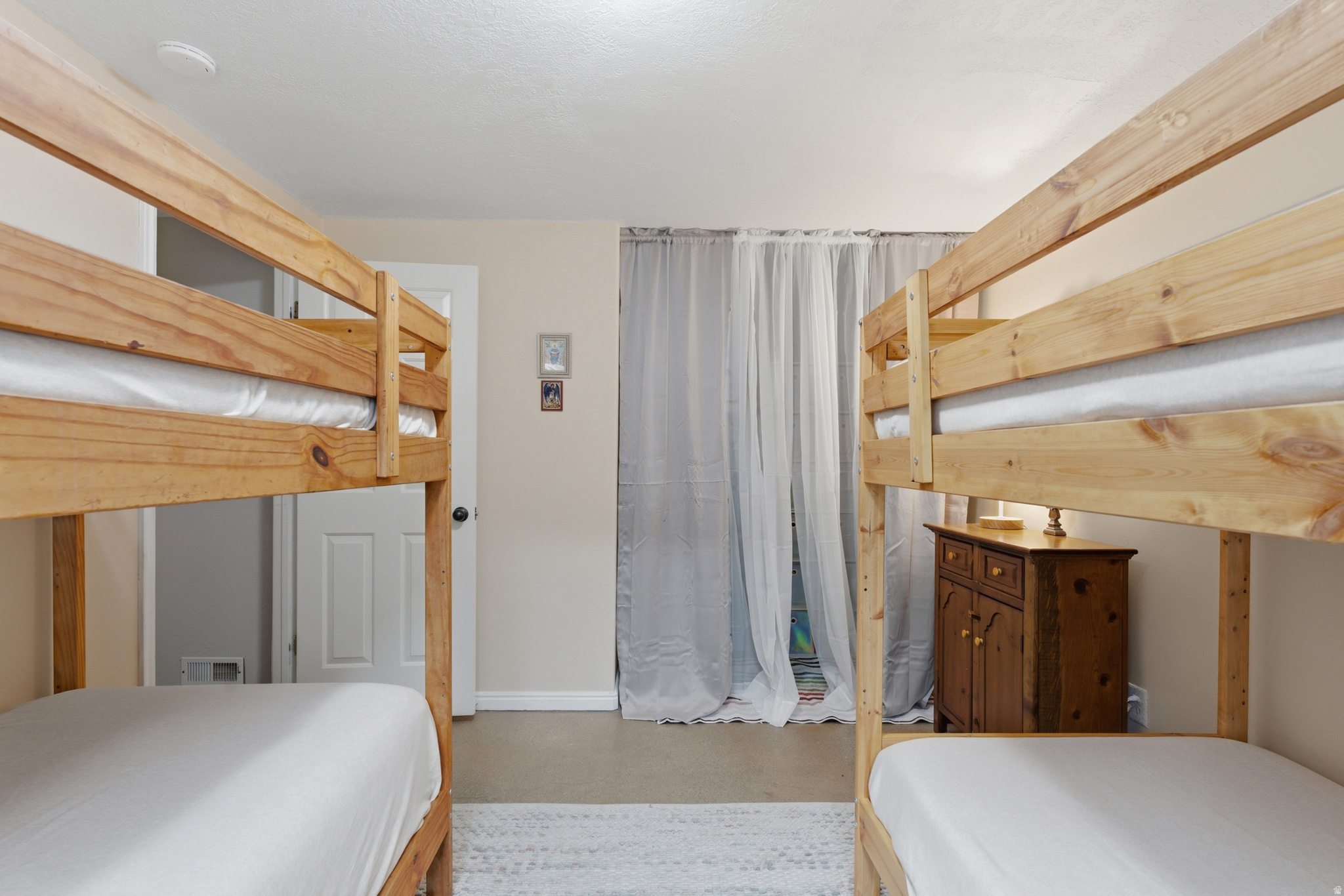 MOUNTAIN VIEW - Residential