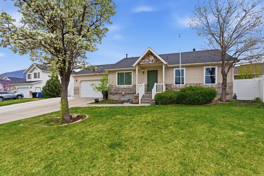 This Payson home has the kind of updates buyers actually care about-new windows, new kitchen appliances, fresh paint in multiple areas, and a fully fenced yard with brand-new vinyl fencing. Outside, you'll love the concrete RV parking, 8x10 shed, new backyard sprinkler system, and added garage storage shelving. Inside, the layout has been thoughtfully improved with a larger downstairs laundry room, 4 bedrooms, 2 full baths, 2,368 square feet, and a flexible space off the kitchen that works beautifully as a mudroom or butler's pantry. Sellers have added new toilets, a water softener, and framed in a storage room to make the home even more functional. Downstairs, there is already a space adjacent to the primary bedroom that is ready for a future spacious ensuite-giving the next owner an easy way to add even more value and convenience. Sellers are offering a $5,000 buyer credit that can be used toward closing costs, a rate buydown, or finishing that future primary bath. This is a solid home with meaningful upgrades, usable space, and room to make it your own. You'll love the east Payson location with convenient access to local schools, nearby outdoor recreation, and easy access in and out of town. Salem Pond is just a short drive away, and Payson Canyon offers quick access to trails, mountain biking, and weekend adventures. Square footage figures are provided as a courtesy estimate only and were obtained from county records. Buyer is advised to obtain an independent measurement.