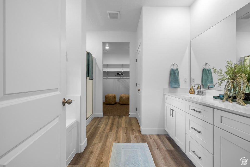 LONG VALLEY - Residential