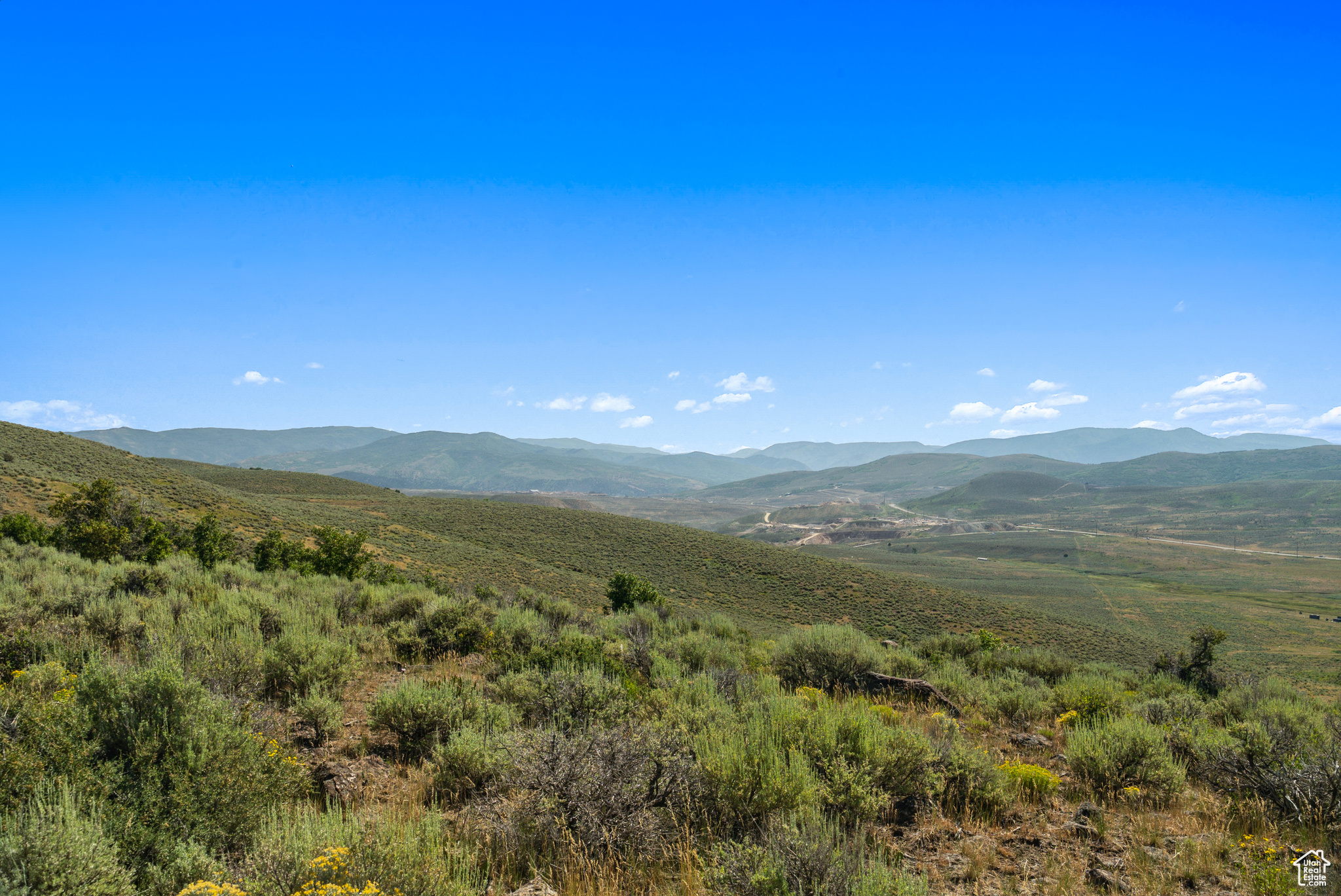 LINKS EDGE - Residential