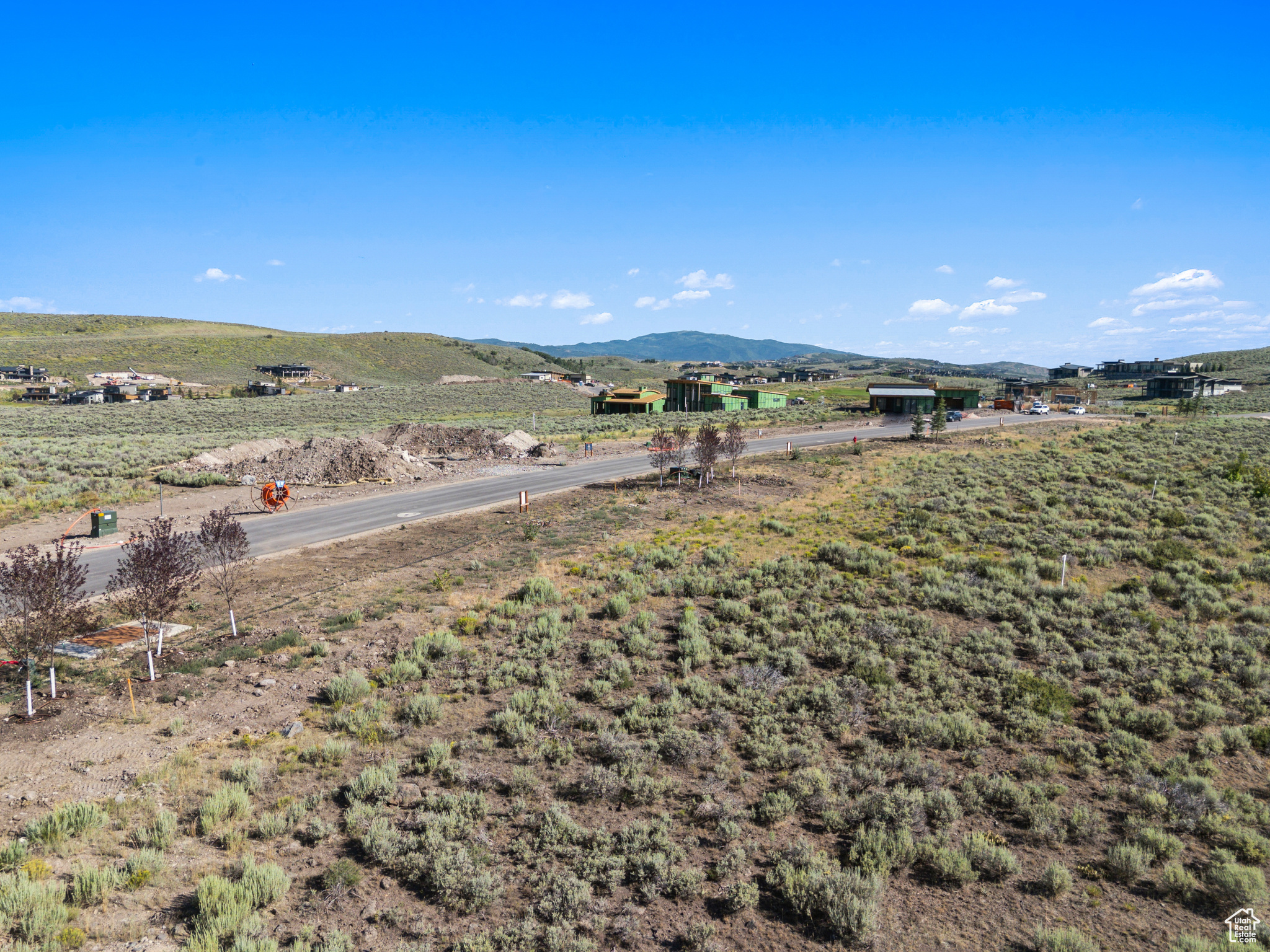 LINKS EDGE - Residential