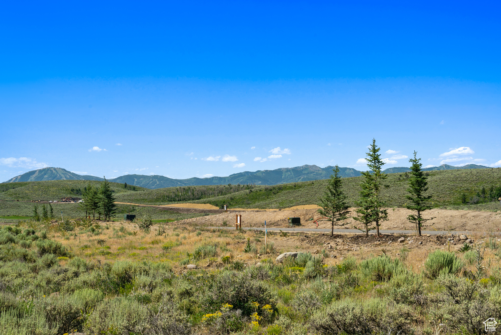 LINKS EDGE - Residential