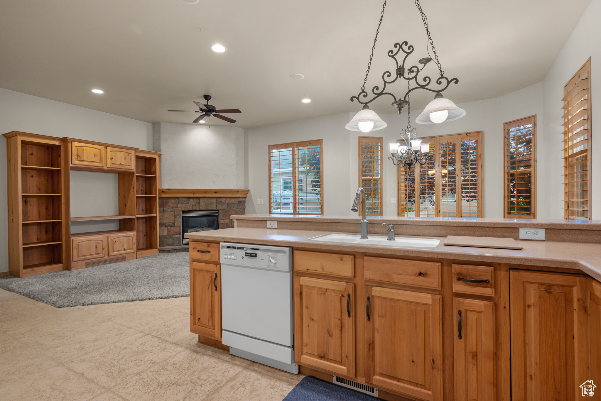 ARBORS PHASE 2 CONDOMINIUM - Residential