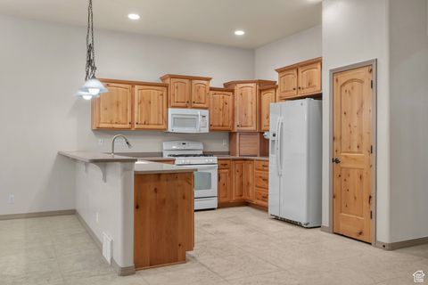 Tiny photo for 10596 S PINYON PINES CT W, South Jordan, UT 84095 (MLS # 2118794)