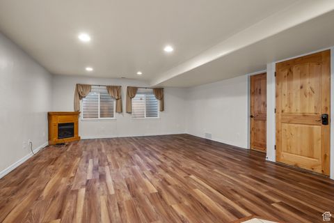 Tiny photo for 10596 S PINYON PINES CT W, South Jordan, UT 84095 (MLS # 2118794)