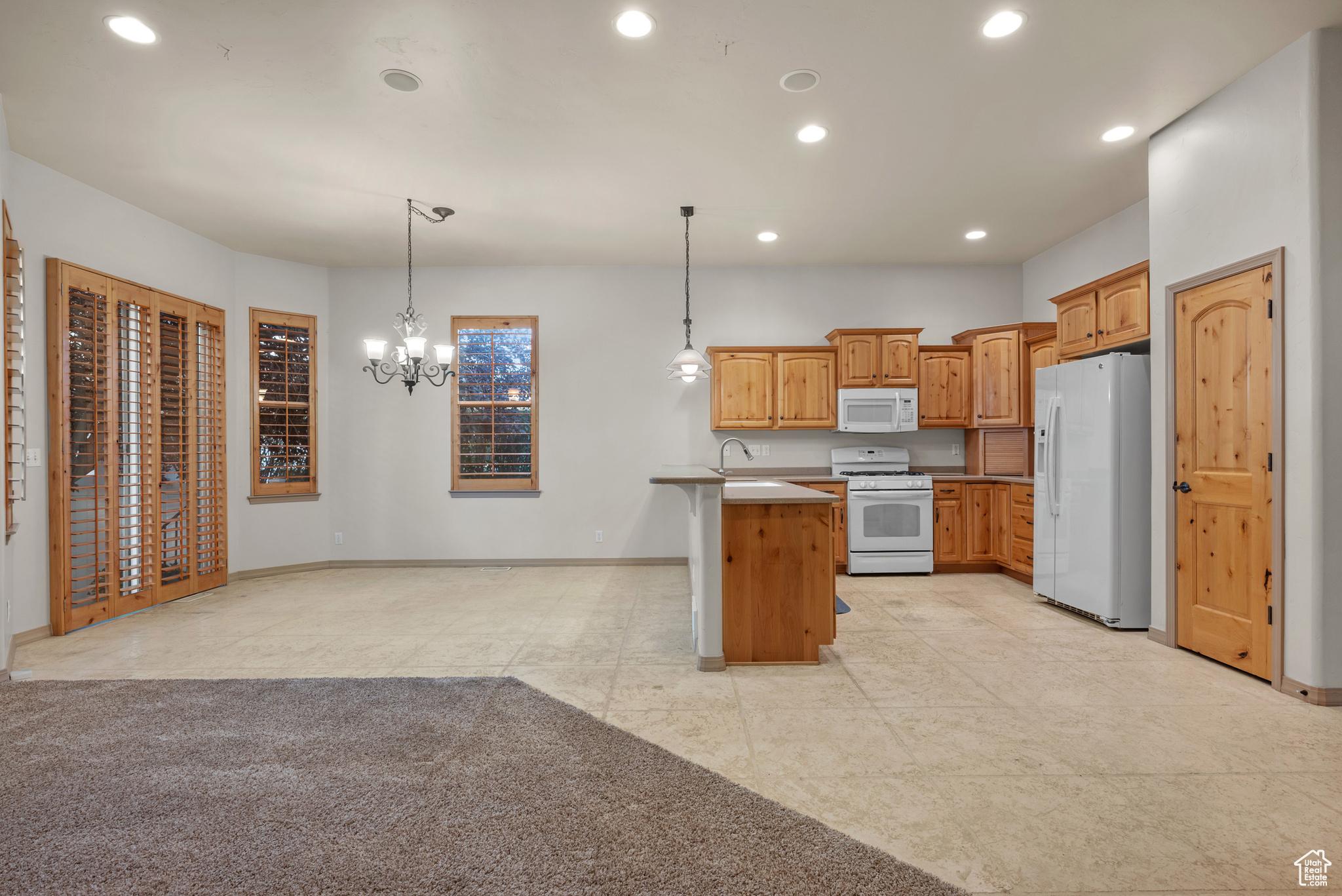 ARBORS PHASE 2 CONDOMINIUM - Residential