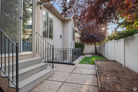 Tiny photo for 10596 S PINYON PINES CT W, South Jordan, UT 84095 (MLS # 2118794)
