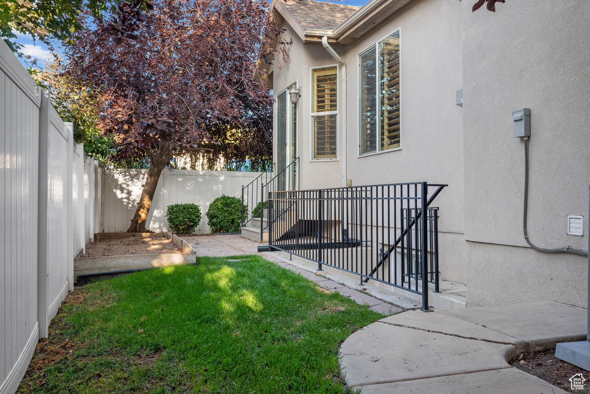 ARBORS PHASE 2 CONDOMINIUM - Residential