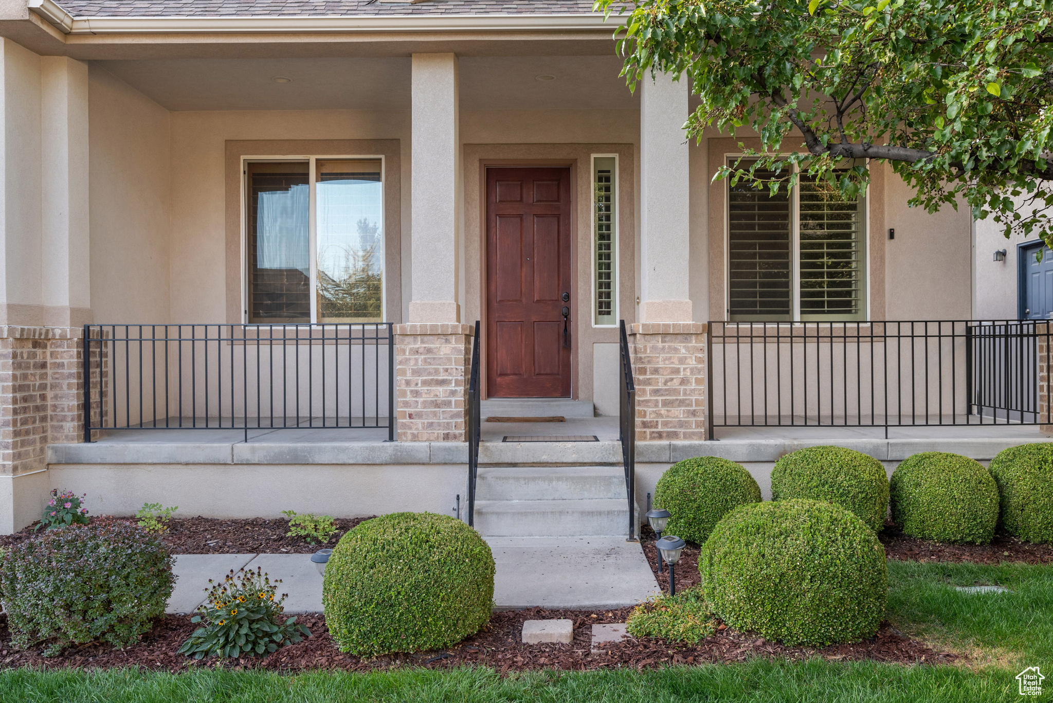 ARBORS PHASE 2 CONDOMINIUM - Residential