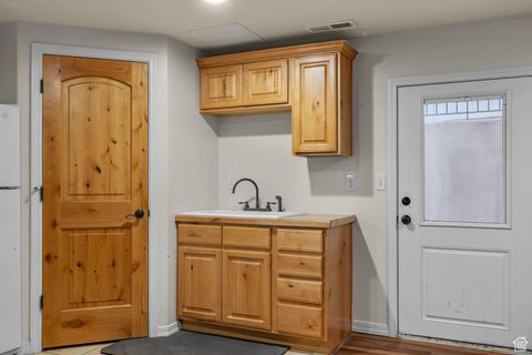 Tiny photo for 10596 S PINYON PINES CT W, South Jordan, UT 84095 (MLS # 2118794)
