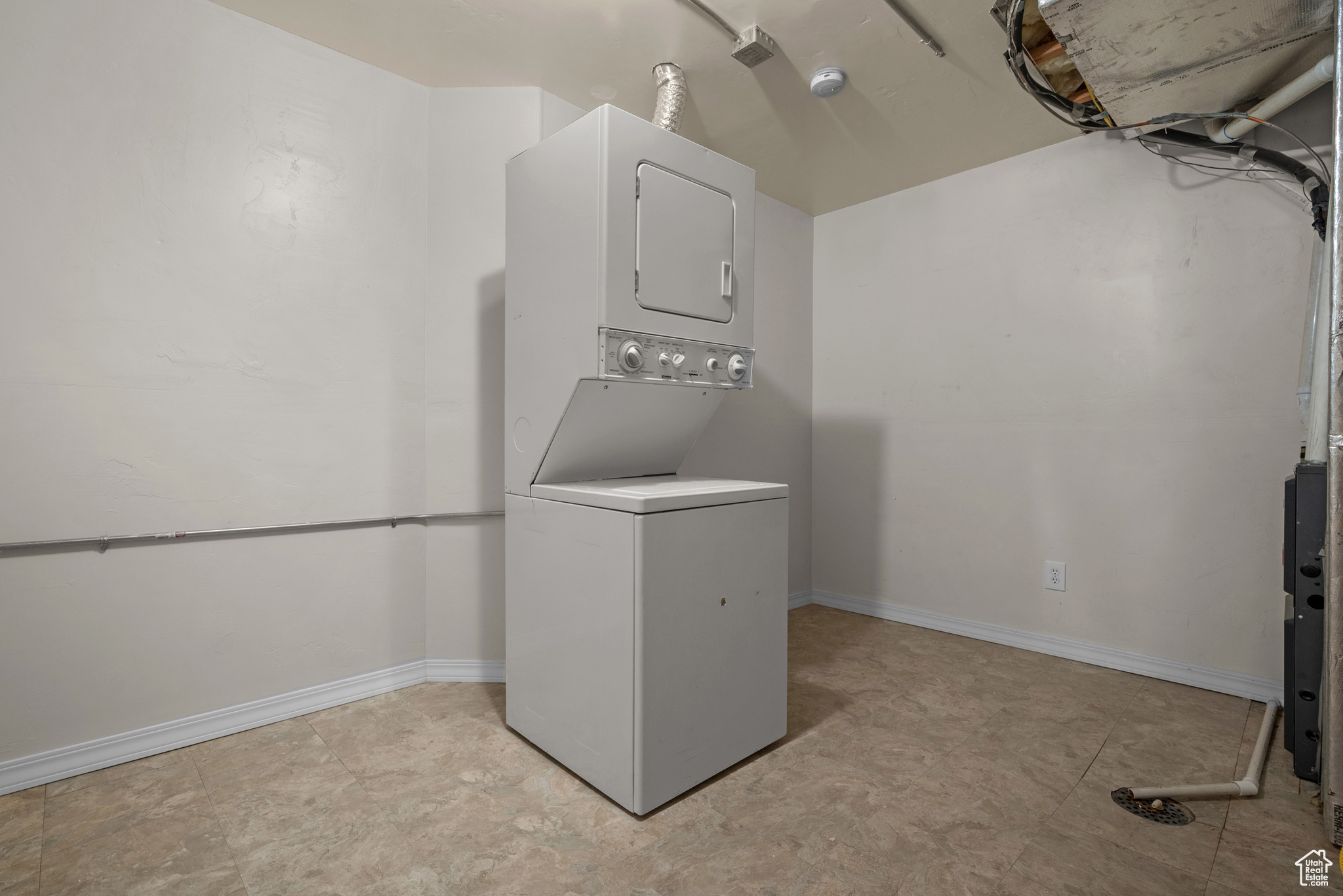 ARBORS PHASE 2 CONDOMINIUM - Residential